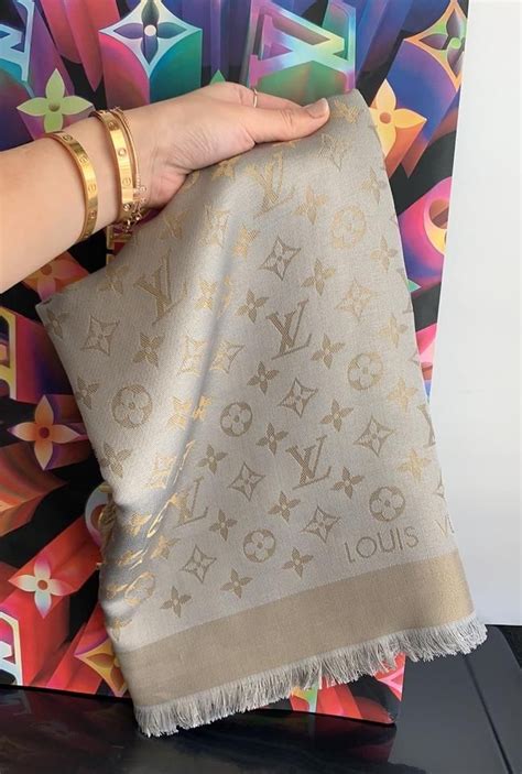 louis vuitton scarf womens fake|genuine louis vuitton scarf.